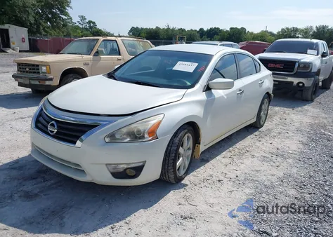 2014 Nissan Altima 2.5 S z USA, uszkodzony, nr VIN 1N4AL3APXEC111207